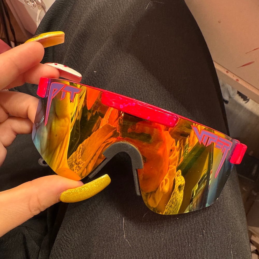 Pit Viper Sunglasses - pink